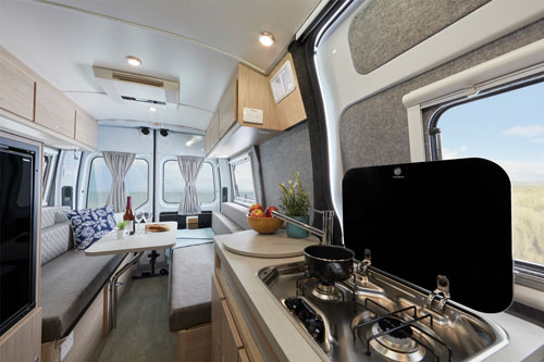 חופשה בקרוואן לדוגמה Jayco Escape