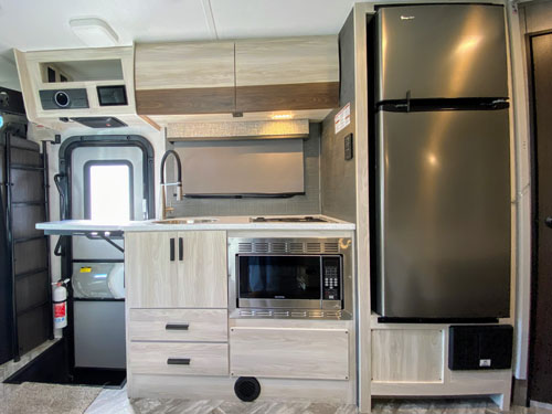 25′ Class C Mercedes Motorhome