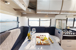 6 Berth Deluxe