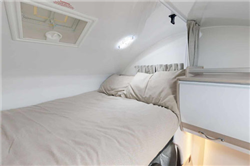 6 Berth Deluxe