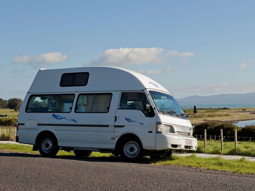 השכרת קרוואנים בניו זילנד לדוגמה Koru 2 Berth ST