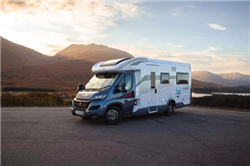 Horizon - 5 berth motorhome with rear U-lounge