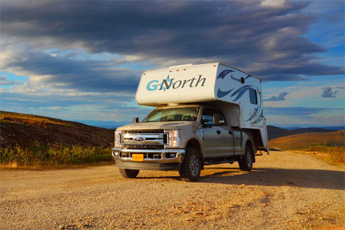 4x4 Truck Camper Silver